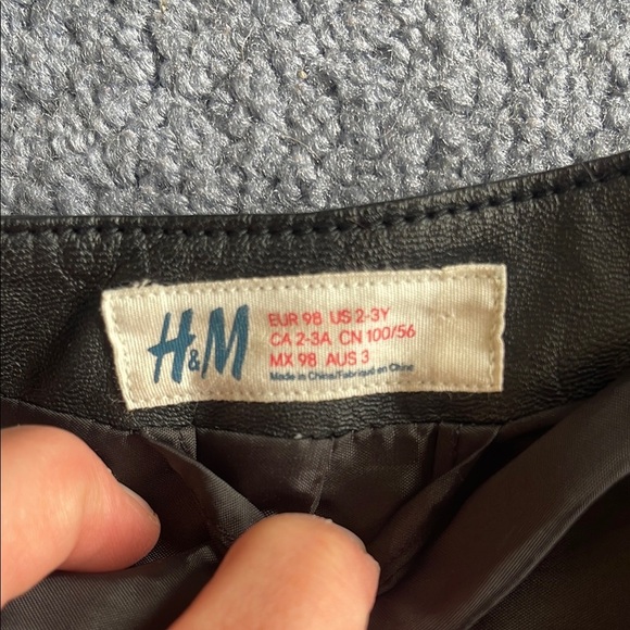 H&M Kids Black Faux Leather Moto Jacket with Asymmetrical Zipper - Picture 8 of 8